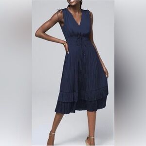 White House Black Market Pleated Medium